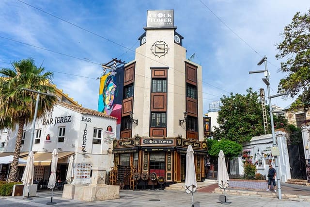 1 sovrum Lägenhet till salu i Torremolinos med garage - 218 500 € (Ref: 9811979)