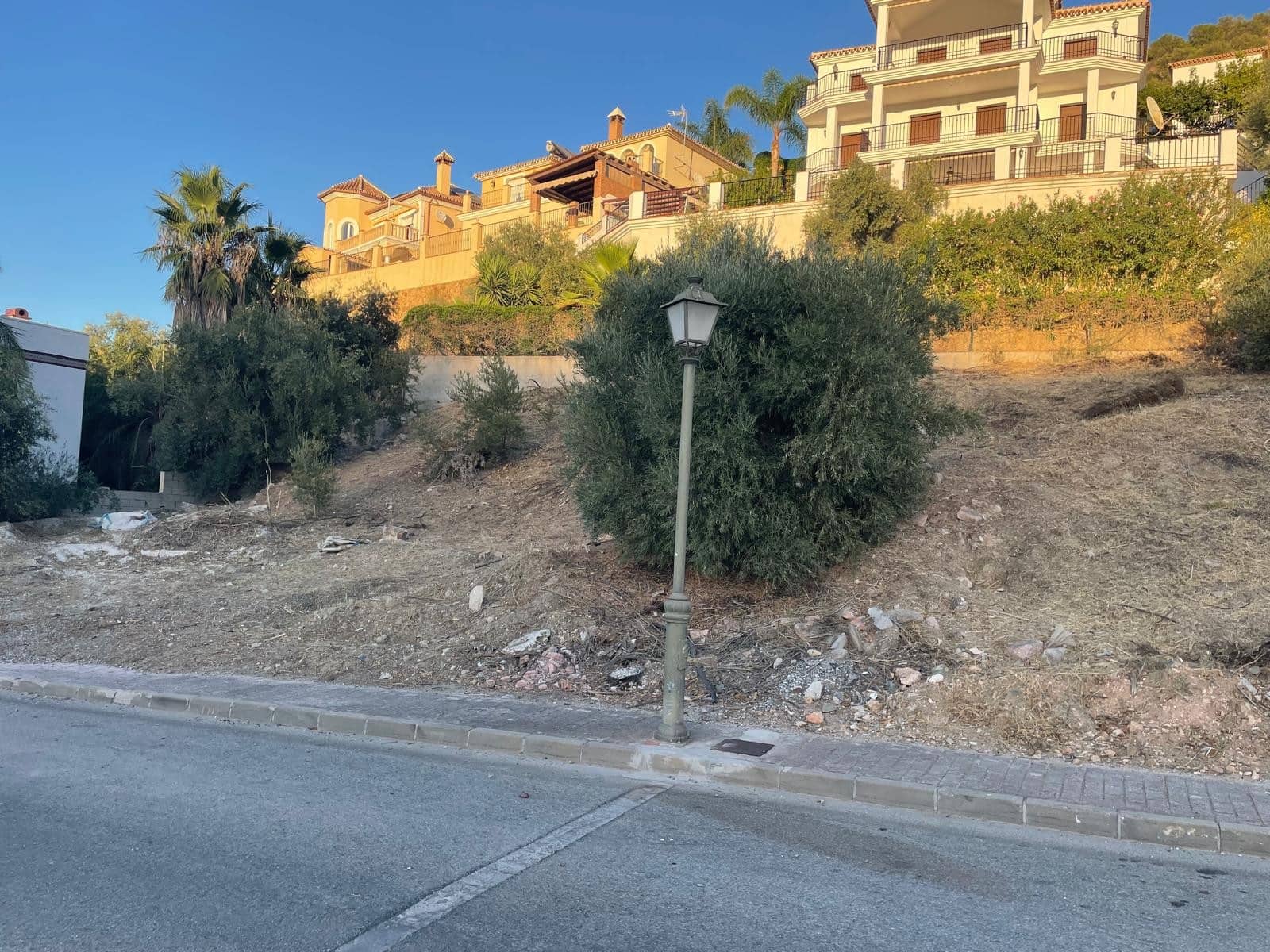 Building Plot for sale in Coin - € 140,000 (Ref: 9822993)
