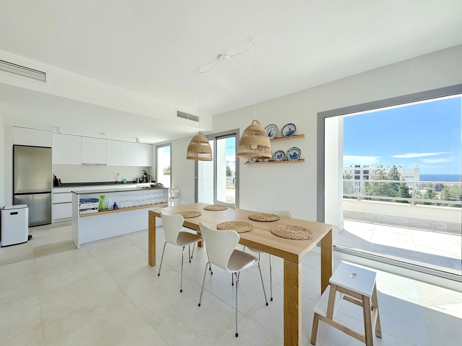 4 Zimmer Penthouse zu verkaufen in El Chaparral mit Pool Garage - 920.000 € (Ref: 9825327)