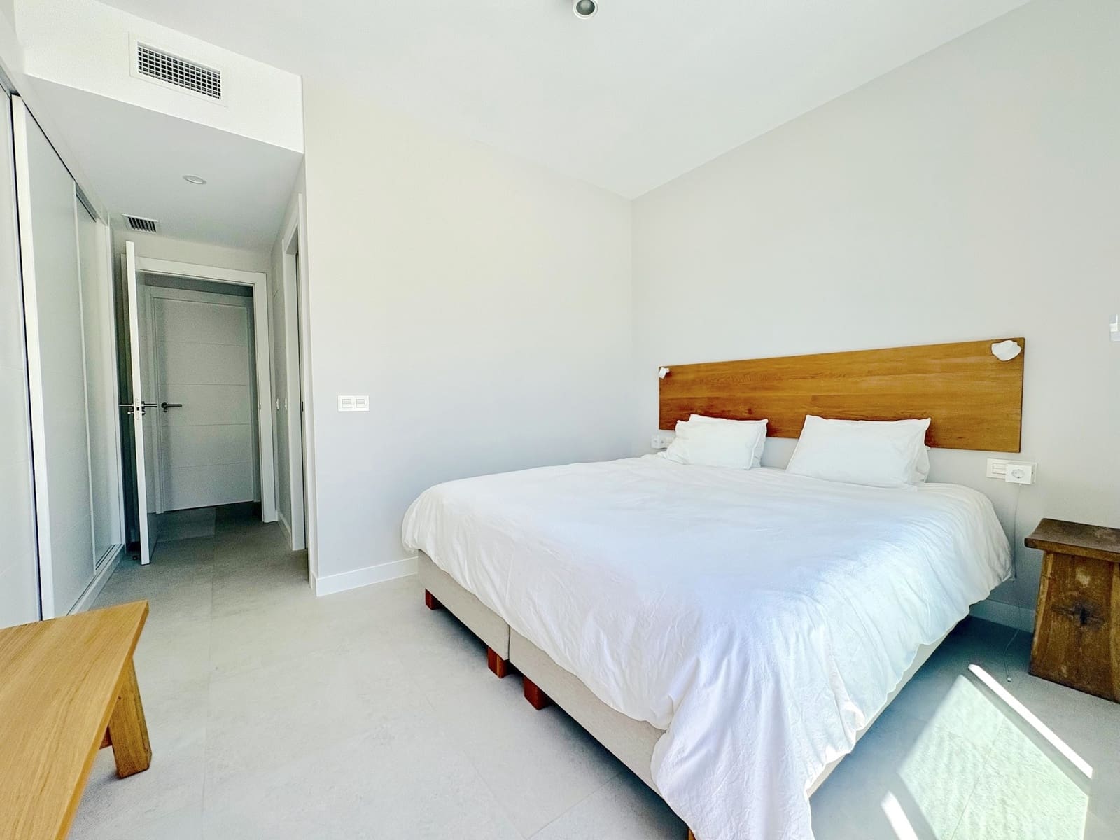 4 Zimmer Penthouse zu verkaufen in El Chaparral mit Pool Garage - 920.000 € (Ref: 9825327)