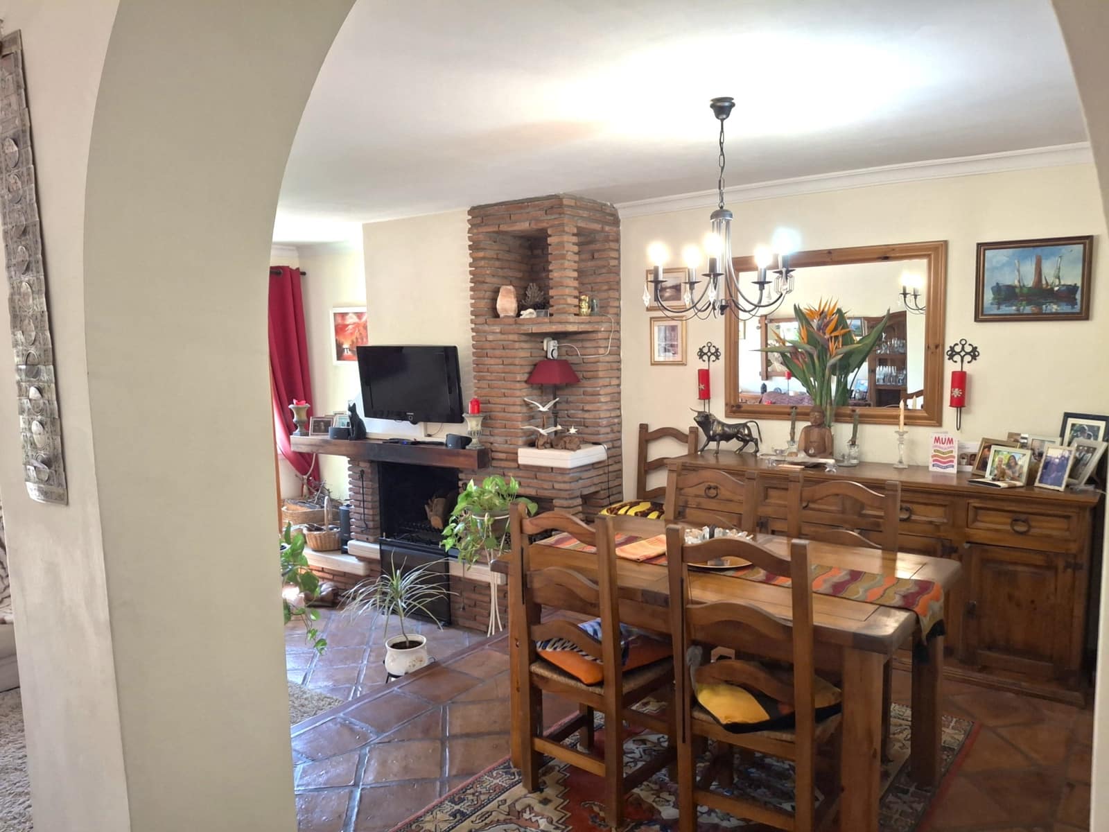 4 bedroom Townhouse for sale in La Alcaidesa with pool garage - € 610,000 (Ref: 9825329)
