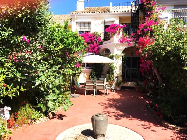 4 camera da letto Casa in vendita in La Alcaidesa con piscina garage - 610.000 € (Rif: 9825329)