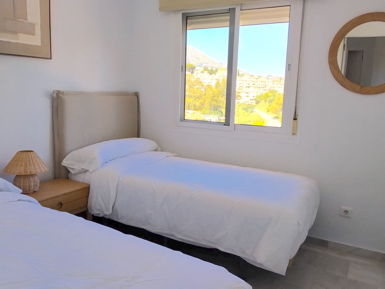 2 soveværelse Lejlighed til salg i Fuengirola med swimmingpool garage - € 385.000 (Ref: 9829251)