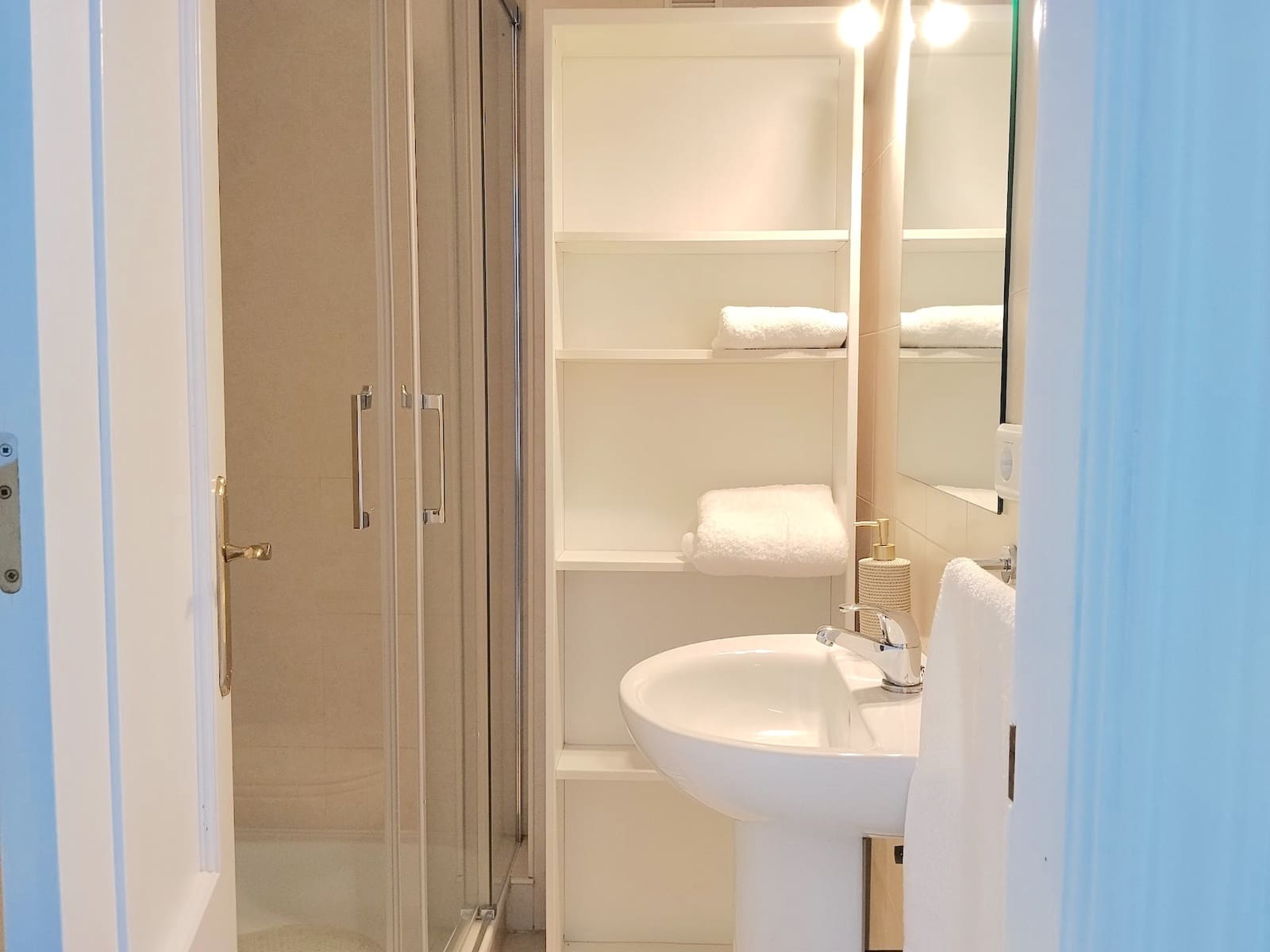 2 soveværelse Lejlighed til salg i Fuengirola med swimmingpool garage - € 385.000 (Ref: 9829251)