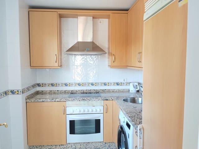 2 soveværelse Lejlighed til salg i Los Pacos, Fuengirola med swimmingpool garage - € 385.000 (Ref: 9829251)