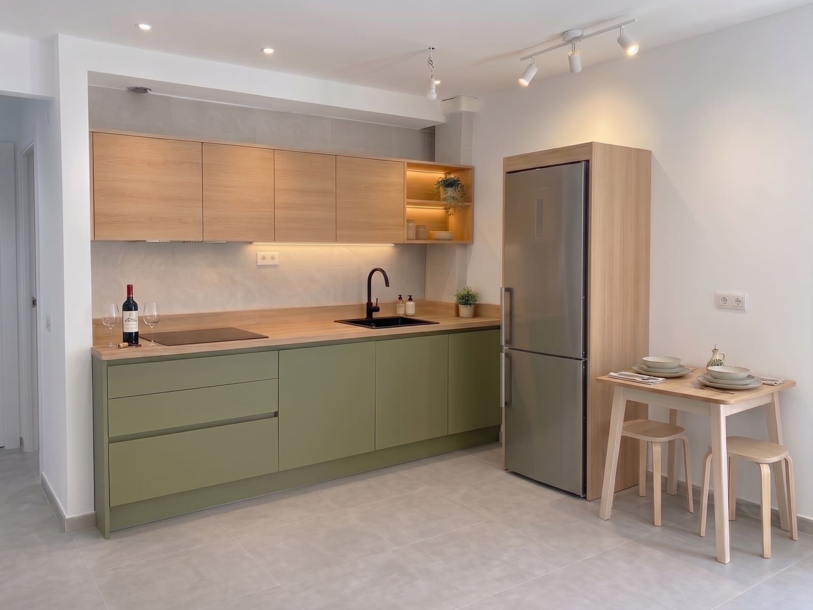 2 sypialnia Apartament na sprzedaż w Sant Antoni de Portmany - 359 900 € (Ref: 9831598)