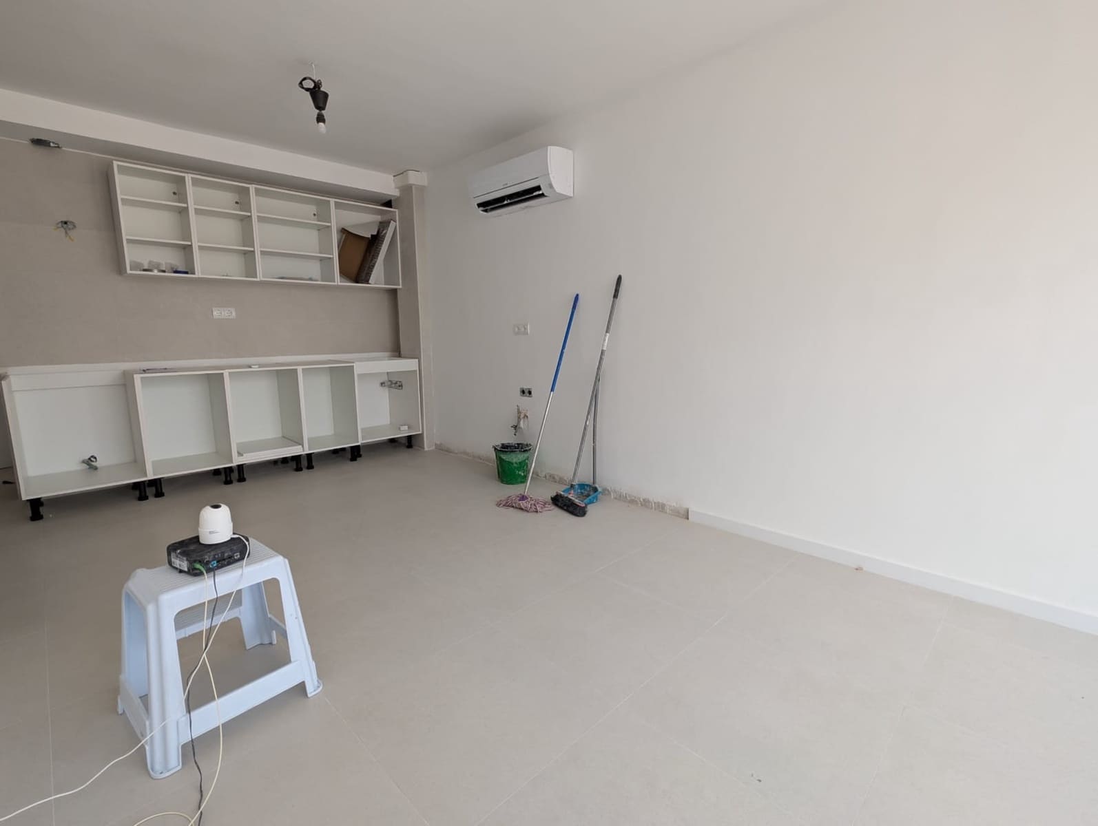 2 bedroom Apartment for sale in Sant Antoni de Portmany - € 359,900 (Ref: 9831598)
