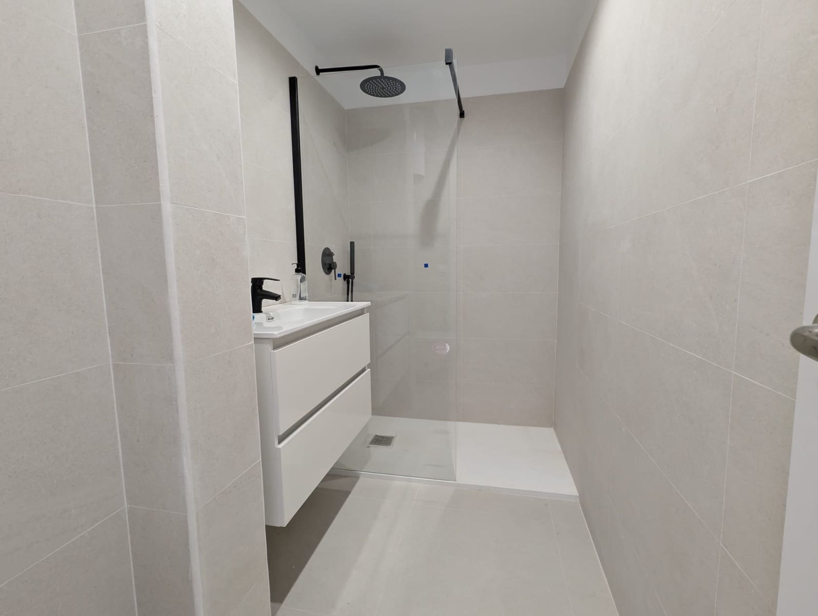 2 bedroom Apartment for sale in Sant Antoni de Portmany - € 359,900 (Ref: 9831598)