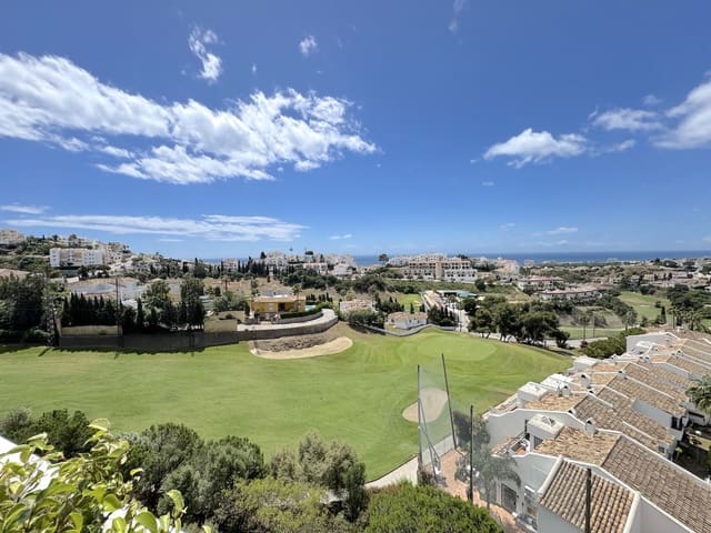 3 soveværelse Penthouse til salg i Miraflores, Mijas med swimmingpool garage - € 559.000 (Ref: 9831599)