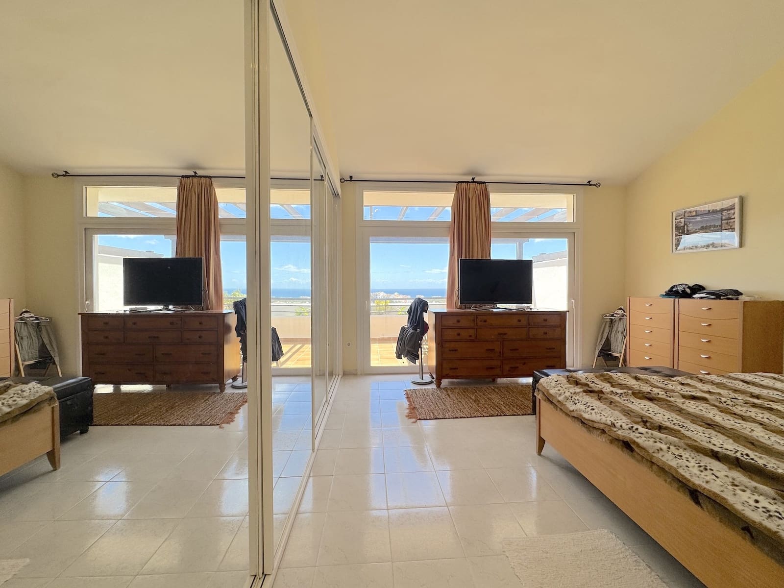 3 bedroom Penthouse for sale in Miraflores with pool garage - € 559,000 (Ref: 9831599)