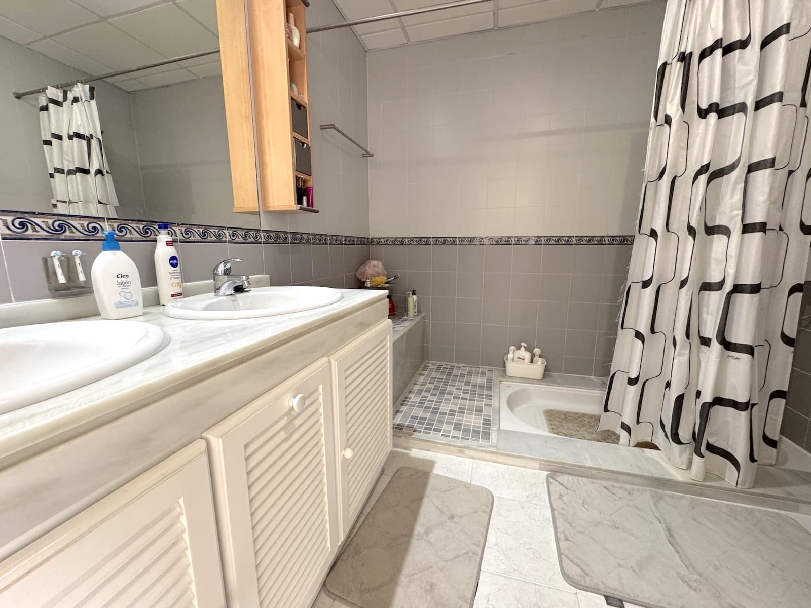 3 bedroom Penthouse for sale in Miraflores with pool garage - € 559,000 (Ref: 9831599)