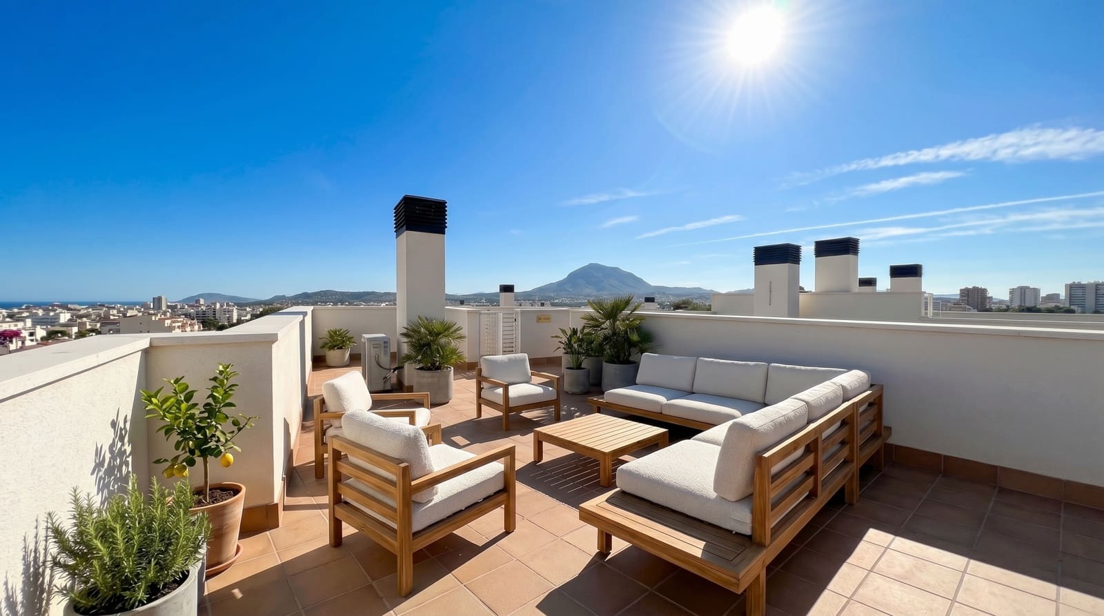 2 bedroom Apartment for sale in Sant Rafael de Sa Creu with pool garage - € 480,000 (Ref: 9831601)