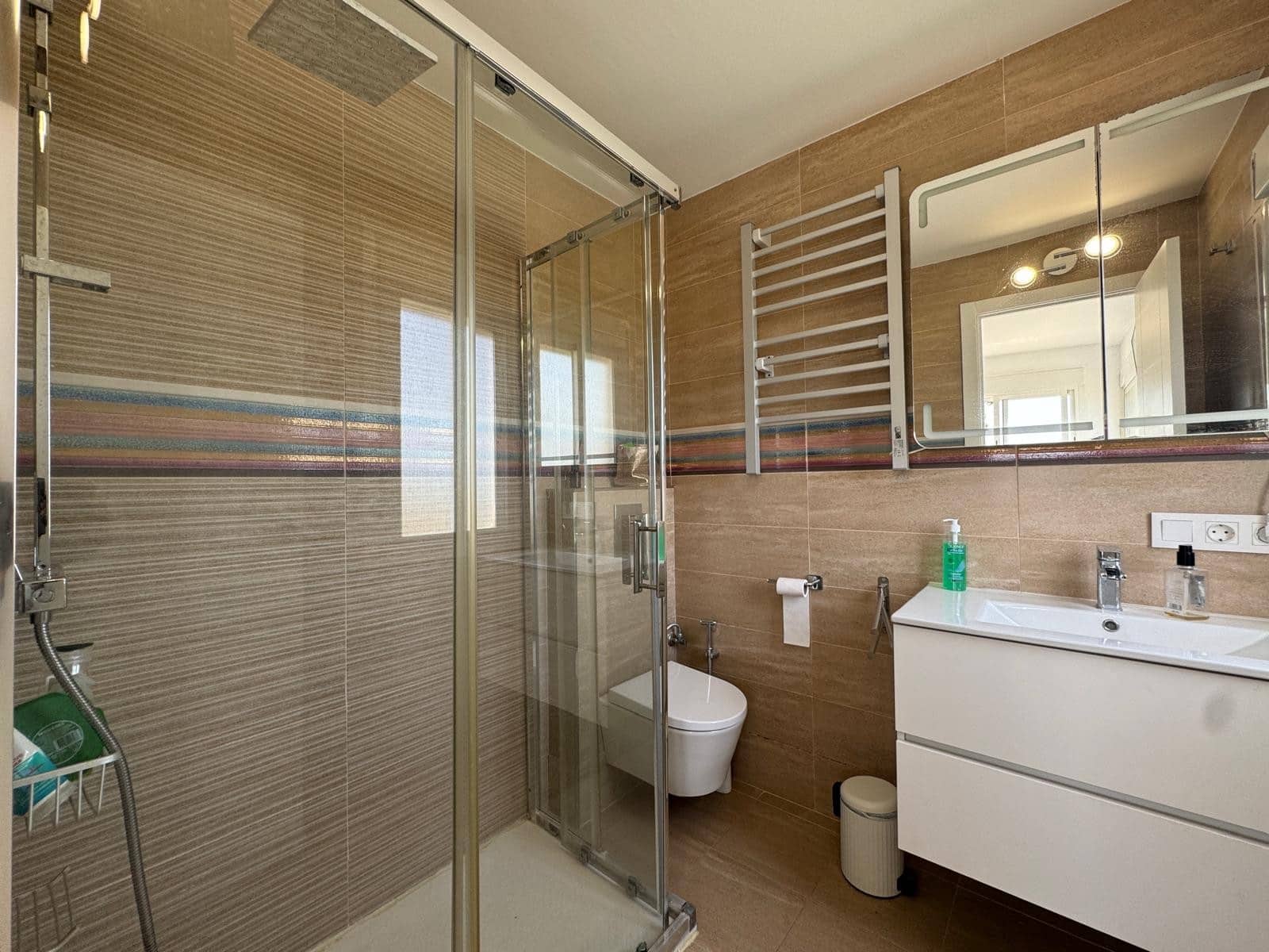 Chalet de 7 habitaciones en El Chaparral en venta con piscina garaje - 1.350.000 € (Ref: 9831603)
