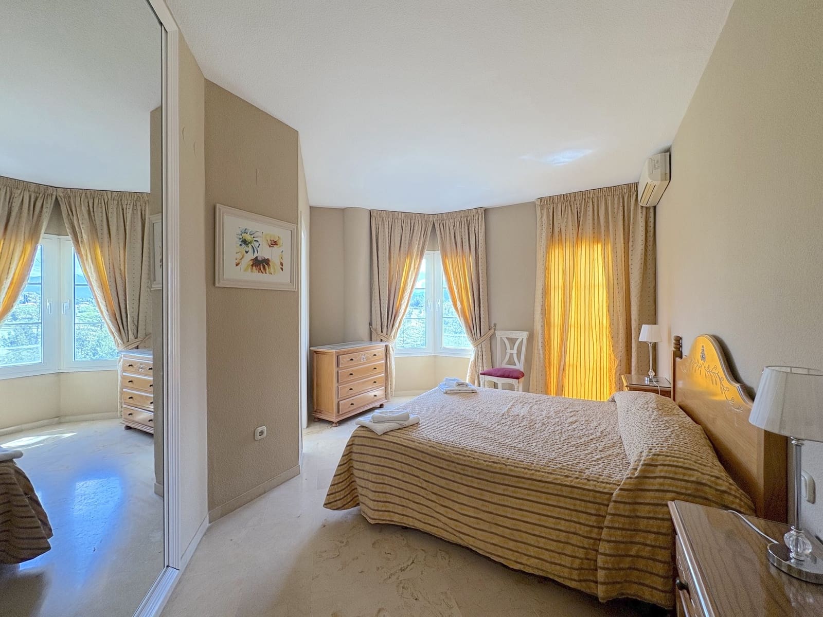 3 bedroom Penthouse for sale in Mijas Costa with pool garage - € 350,000 (Ref: 9836692)