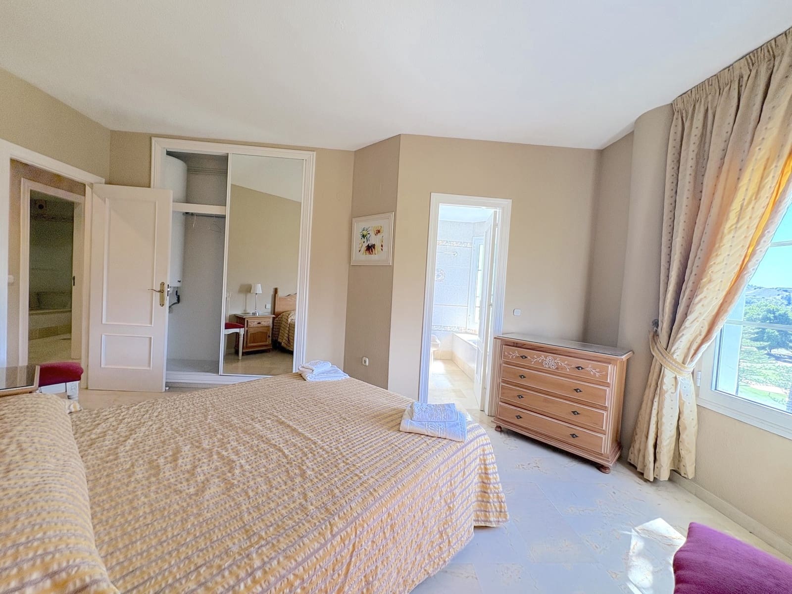 3 bedroom Penthouse for sale in Mijas Costa with pool garage - € 350,000 (Ref: 9836692)