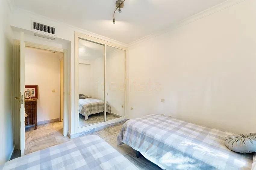 3 soverom Leilighet til salgs i Marbella med svømmebasseng garasje - € 610 000 (Ref: 9849452)