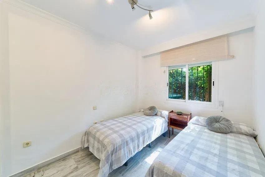 3 soverom Leilighet til salgs i Marbella med svømmebasseng garasje - € 610 000 (Ref: 9849452)