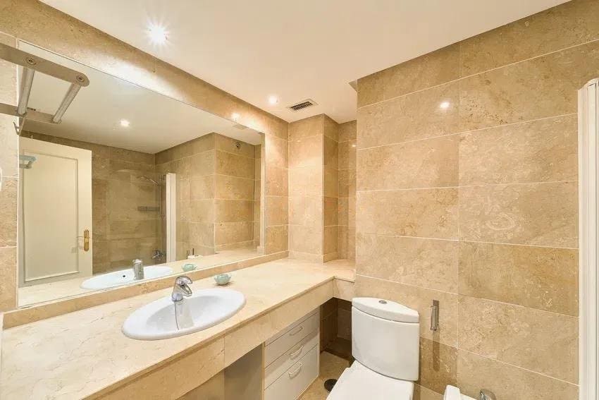 3 soverom Leilighet til salgs i Marbella med svømmebasseng garasje - € 610 000 (Ref: 9849452)