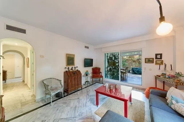 3 soverom Leilighet til salgs i Marbella med svømmebasseng garasje - € 610 000 (Ref: 9849452)