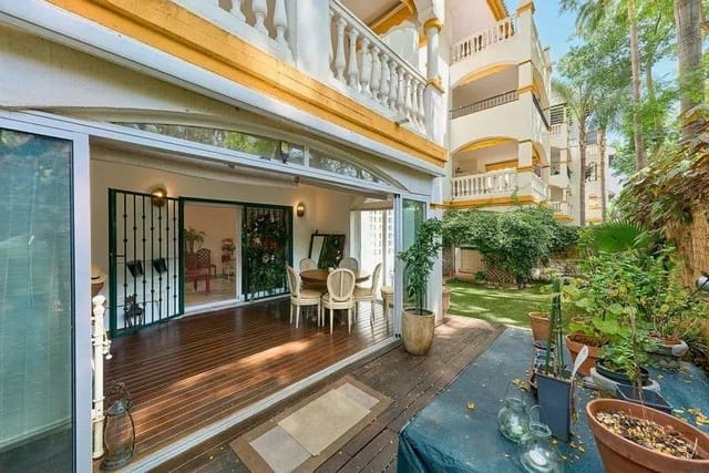 3 soverom Leilighet til salgs i Marbella med svømmebasseng garasje - € 610 000 (Ref: 9849452)