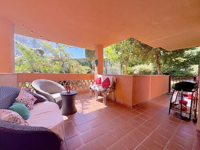 2 slaapkamer Appartement te koop in Marbella met zwembad garage - € 325.000 (Ref: 9849456)