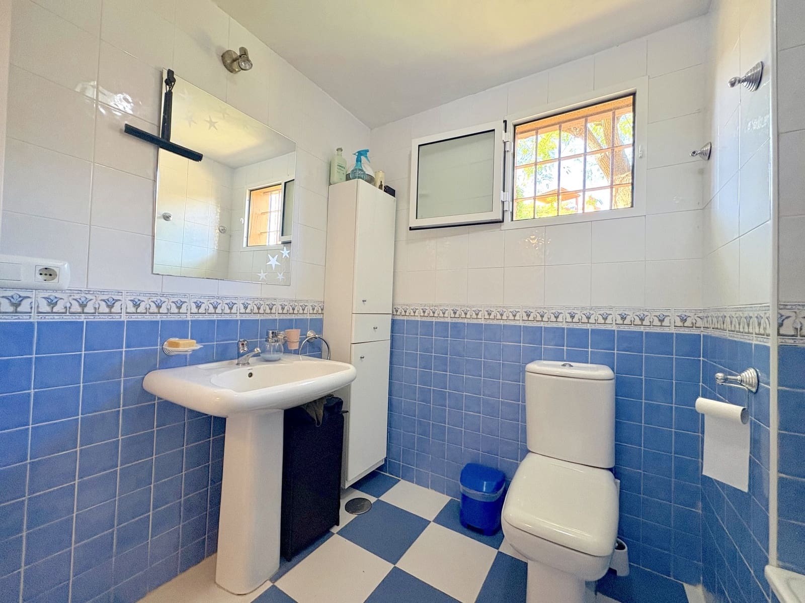 2 slaapkamer Appartement te koop in Marbella met zwembad garage - € 325.000 (Ref: 9849456)