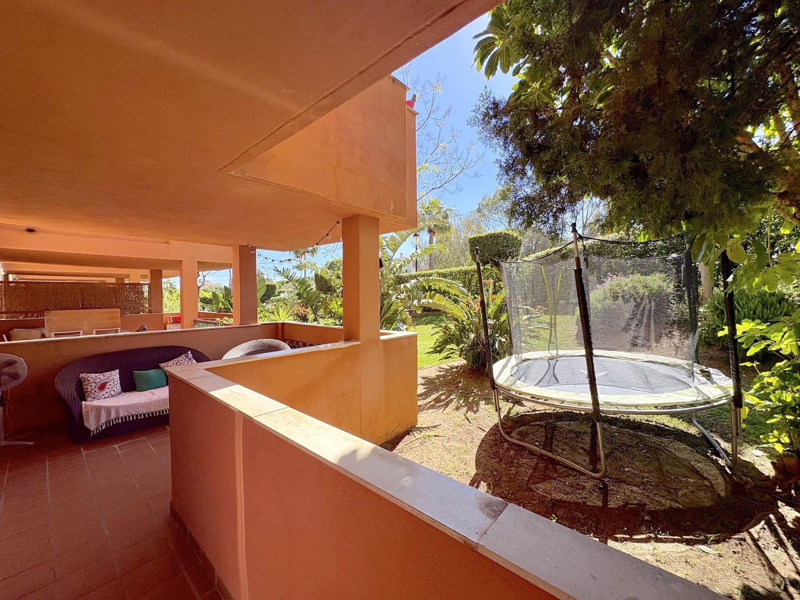 2 slaapkamer Appartement te koop in Marbella met zwembad garage - € 325.000 (Ref: 9849456)