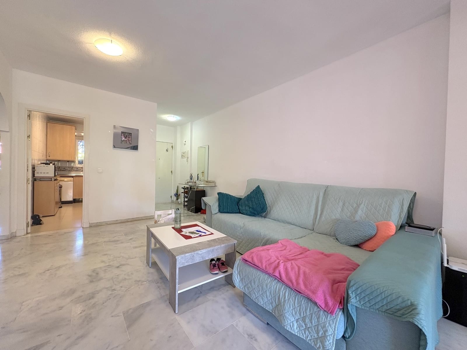 2 slaapkamer Appartement te koop in Marbella met zwembad garage - € 325.000 (Ref: 9849456)