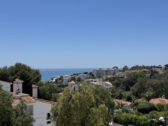 5 soveværelse Villa til salg i Torrenueva, Mijas med swimmingpool garage - € 1.325.000 (Ref: 9849457)