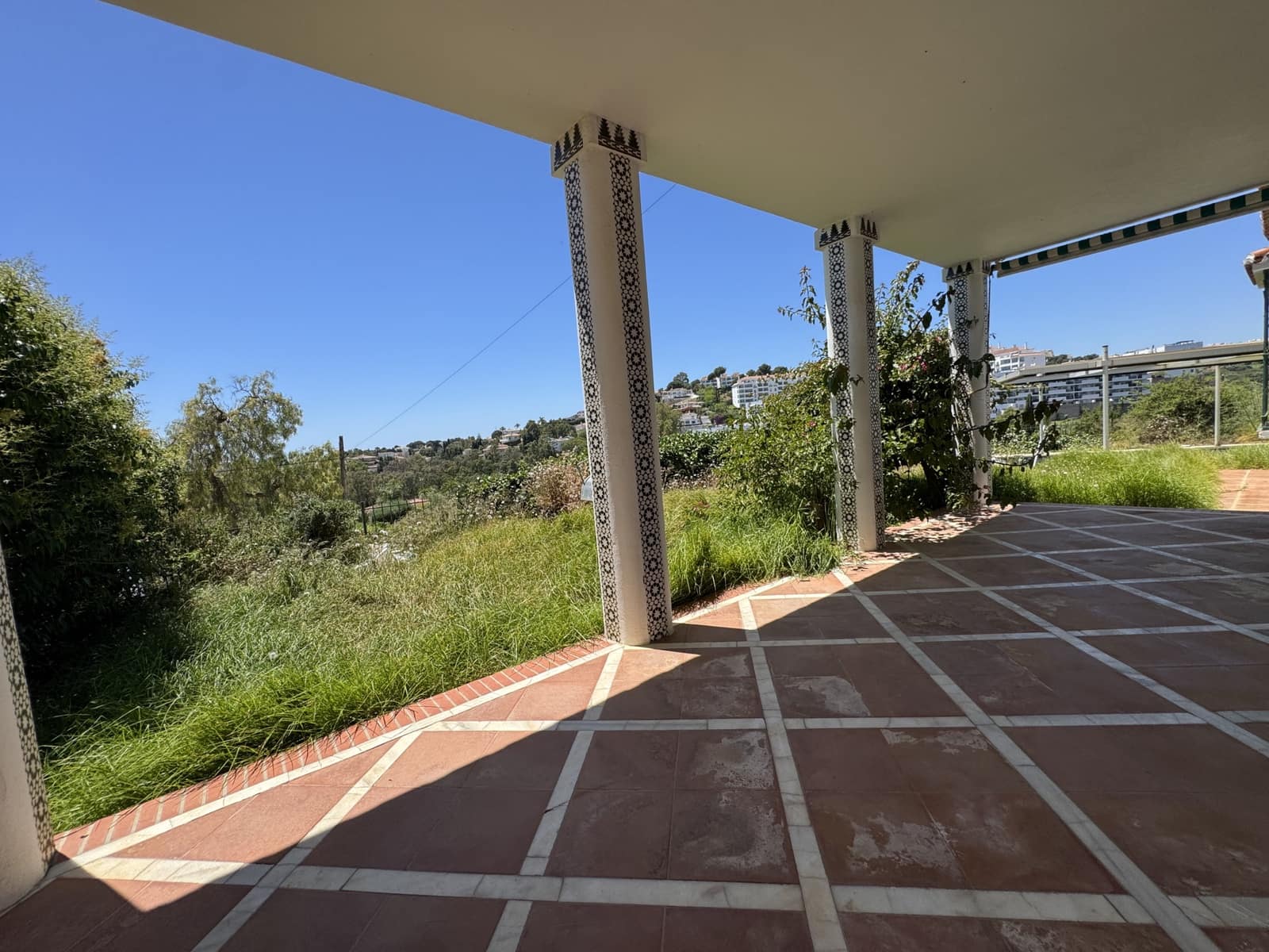 5 soveværelse Villa til salg i Torrenueva med swimmingpool garage - € 1.325.000 (Ref: 9849457)