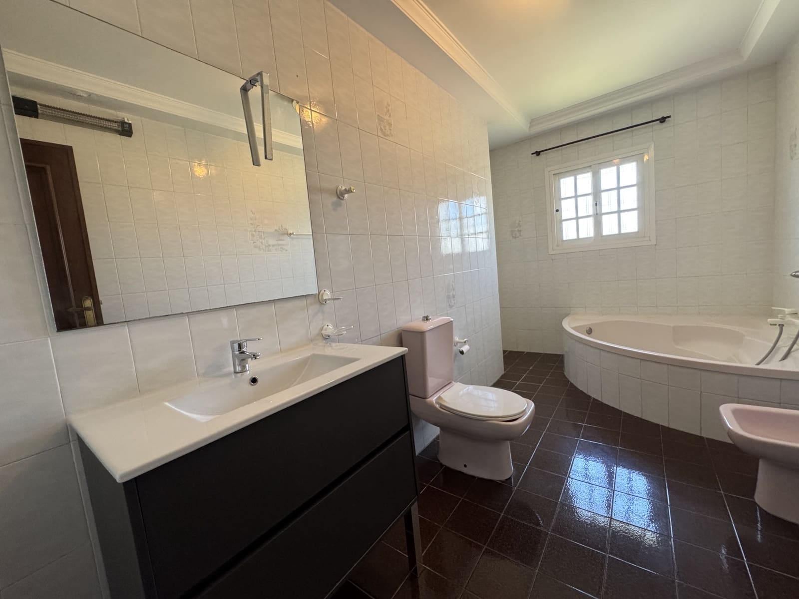 5 bedroom Villa for sale in Torrenueva with pool garage - € 1,230,000 (Ref: 9849457)