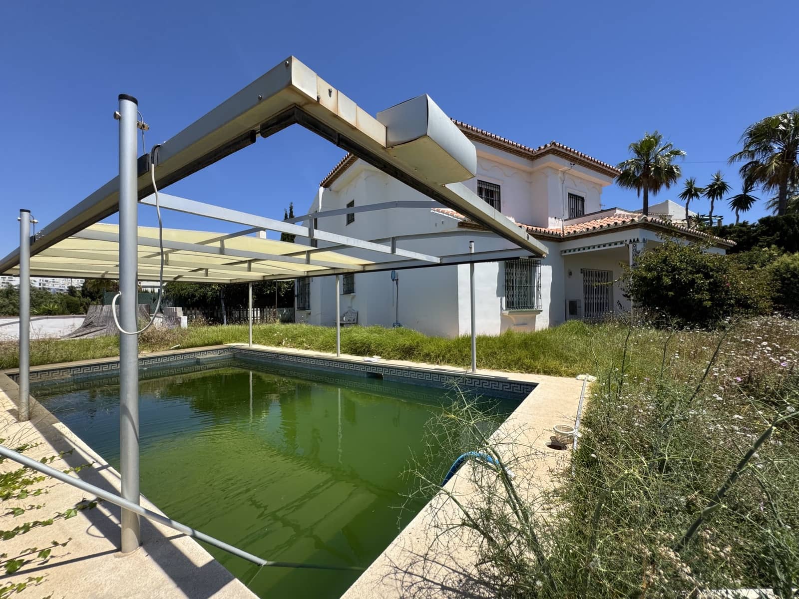 5 bedroom Villa for sale in Torrenueva with pool garage - € 1,230,000 (Ref: 9849457)
