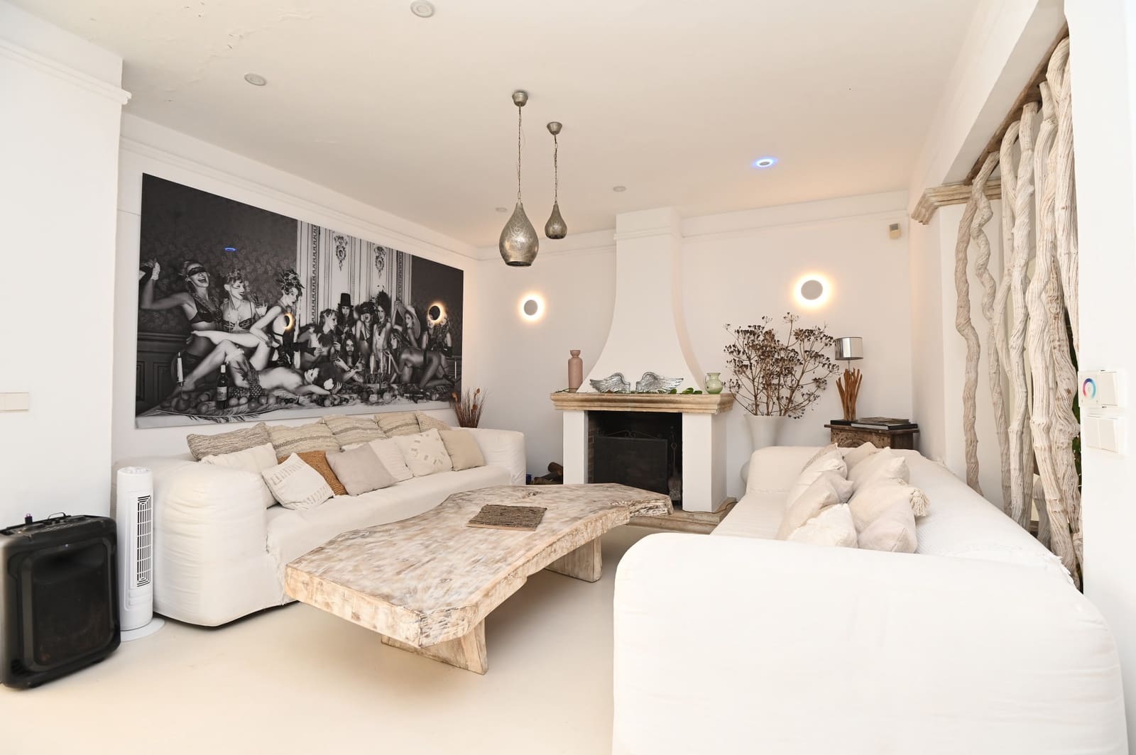 15 bedroom Villa for sale in Santa Eulalia / Santa Eularia with pool - € 6,000,000 (Ref: 9851849)