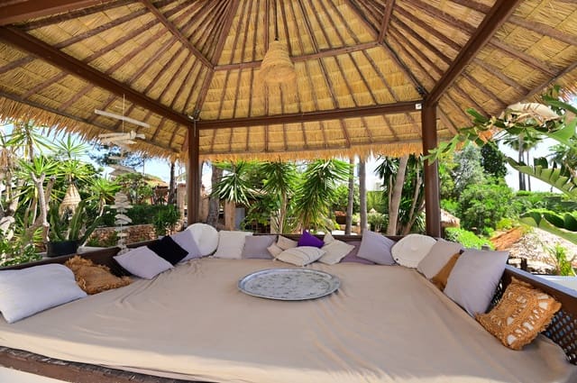 15 soveværelse Villa til salg i Santa Eulalia / Santa Eularia med swimmingpool - € 6.000.000 (Ref: 9851849)