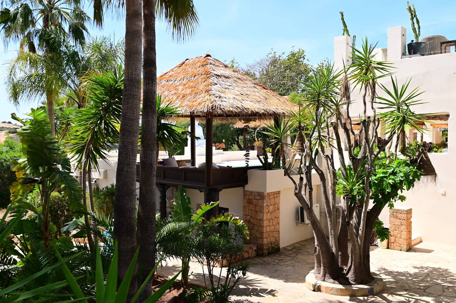 15 bedroom Villa for sale in Santa Eulalia / Santa Eularia with pool - € 6,000,000 (Ref: 9851849)