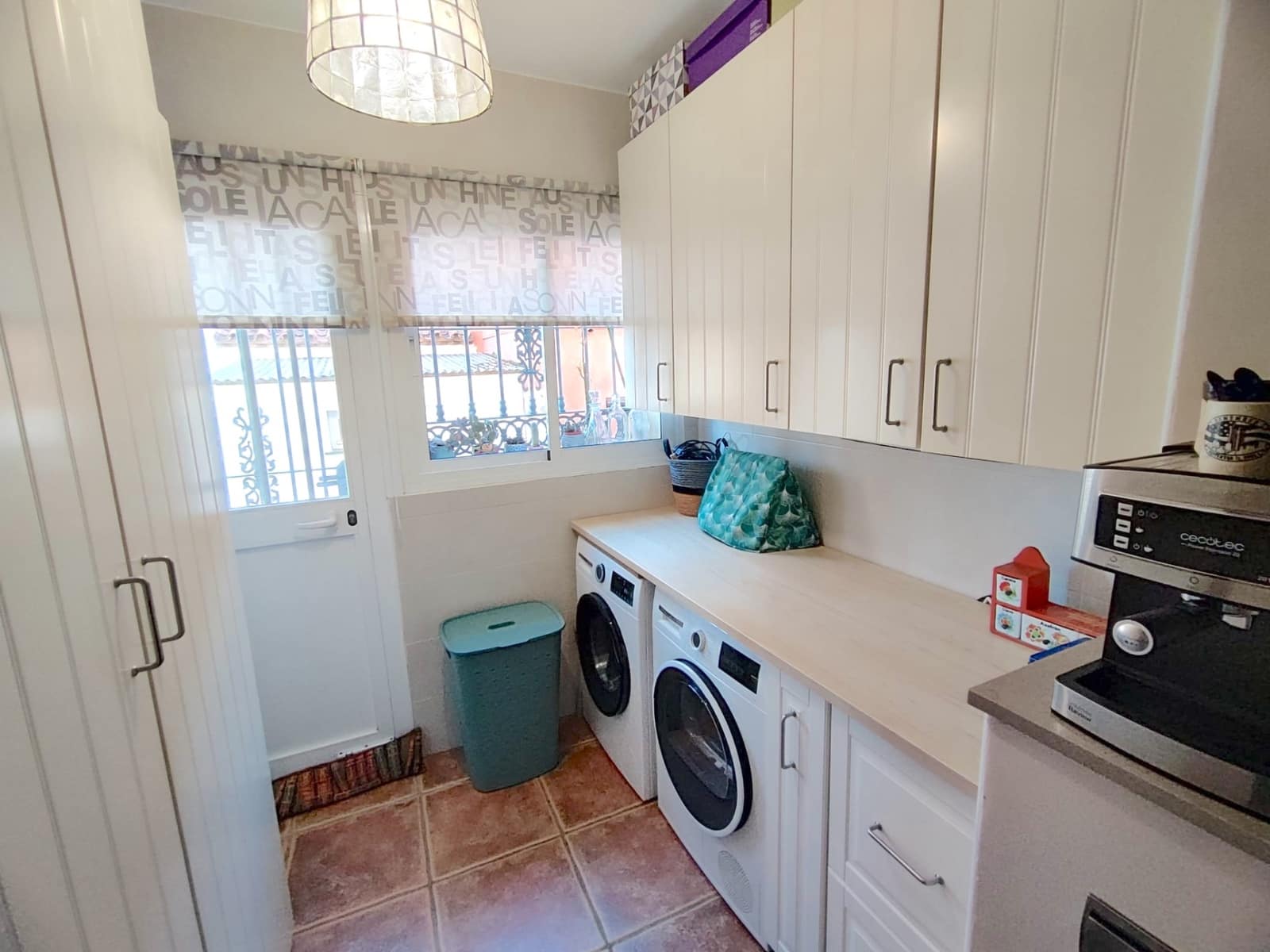 3 bedroom Townhouse for sale in Mijas Costa with pool garage - € 425,000 (Ref: 9851850)