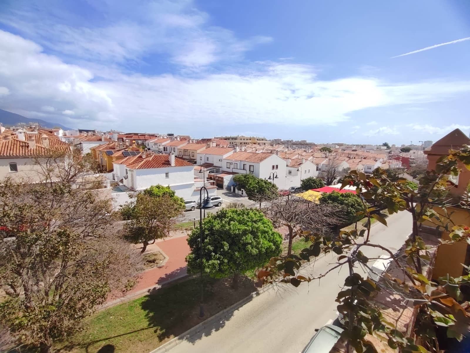 3 bedroom Townhouse for sale in Mijas Costa with pool garage - € 425,000 (Ref: 9851850)