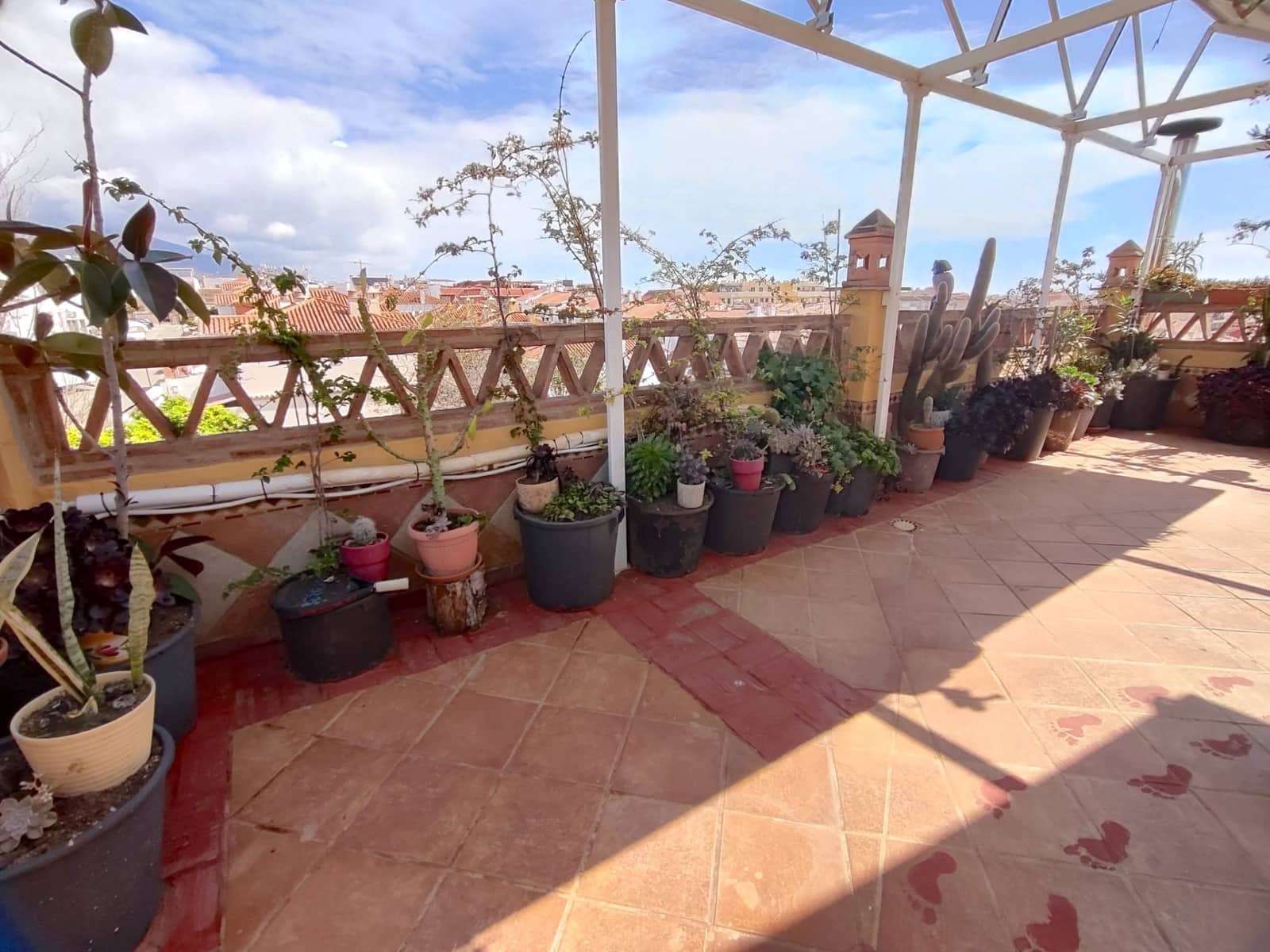 3 bedroom Townhouse for sale in Mijas Costa with pool garage - € 425,000 (Ref: 9851850)