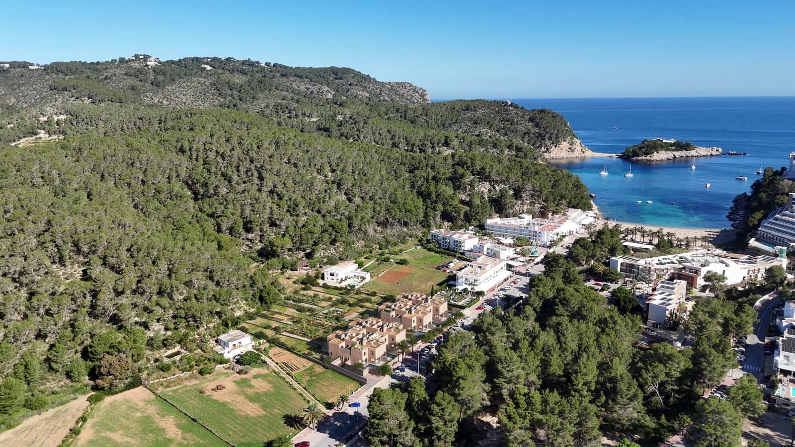 3 soveværelse Semi-Rækkehus til salg i San Miguel / Sant Miquel de Balansat med swimmingpool garage - € 1.595.000 (Ref: 9858124)