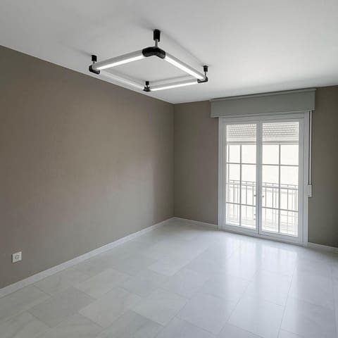 3 makuuhuone Huoneisto myytävänä paikassa Málaga kaupunki - 360 000 € (Ref: 9865256)