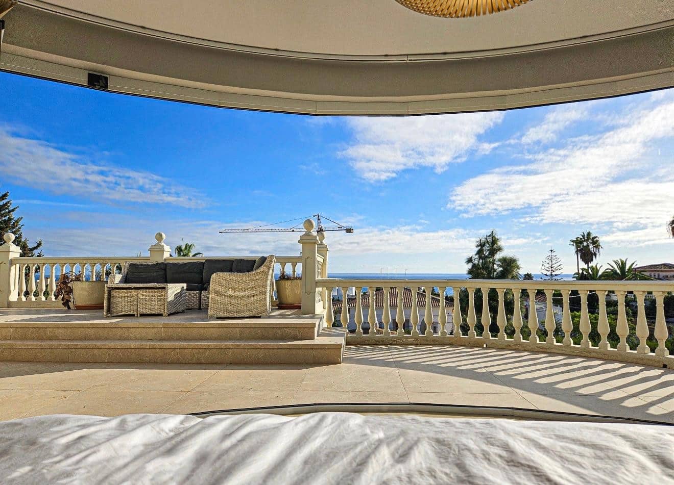5 chambre Villa/Maison à vendre à El Faro avec piscine garage - 1 495 000 € (Ref: 9865257)