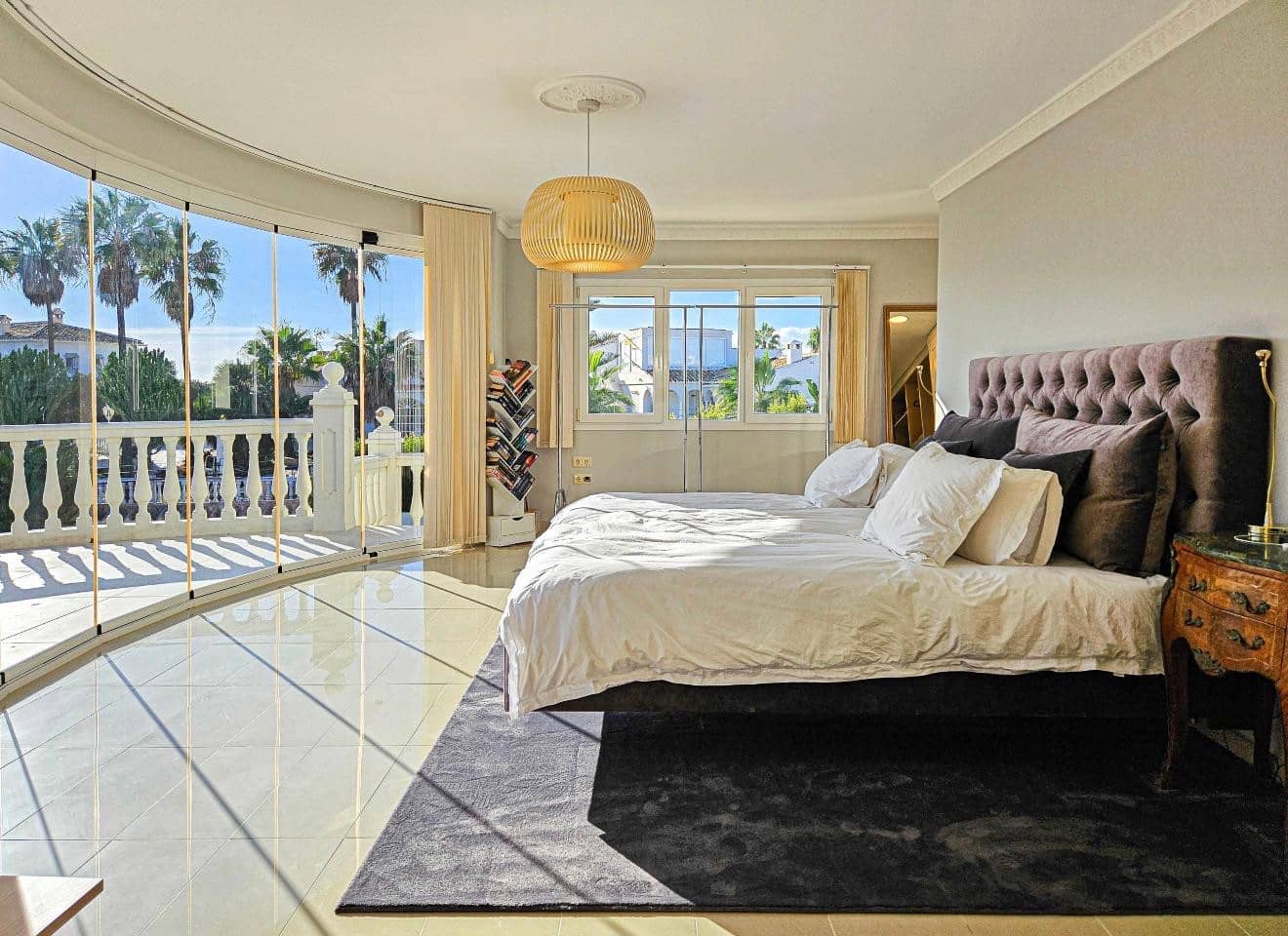 5 chambre Villa/Maison à vendre à El Faro avec piscine garage - 1 495 000 € (Ref: 9865257)