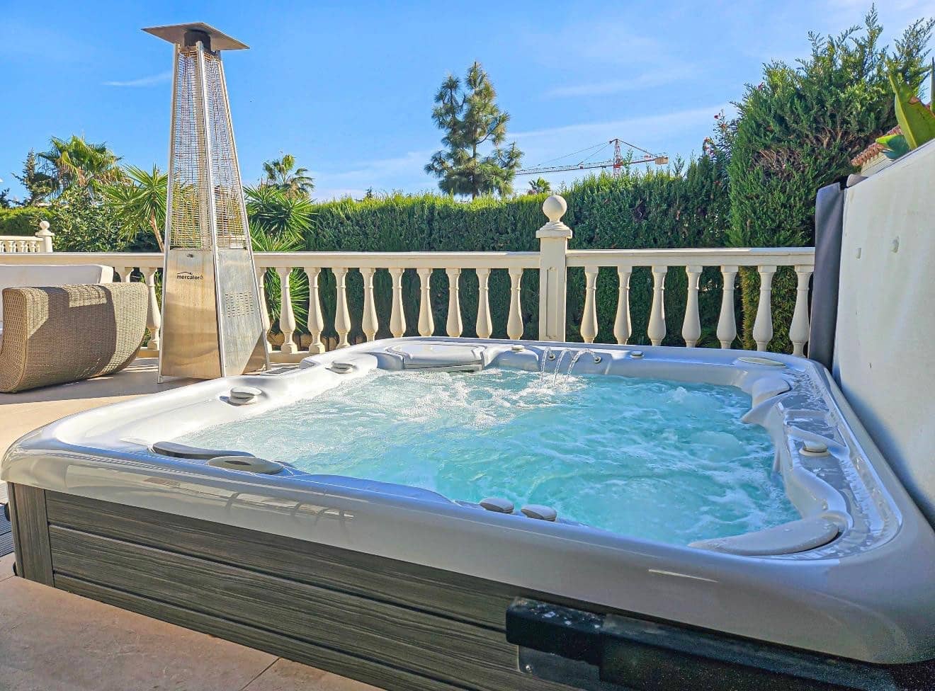 5 chambre Villa/Maison à vendre à El Faro avec piscine garage - 1 495 000 € (Ref: 9865257)