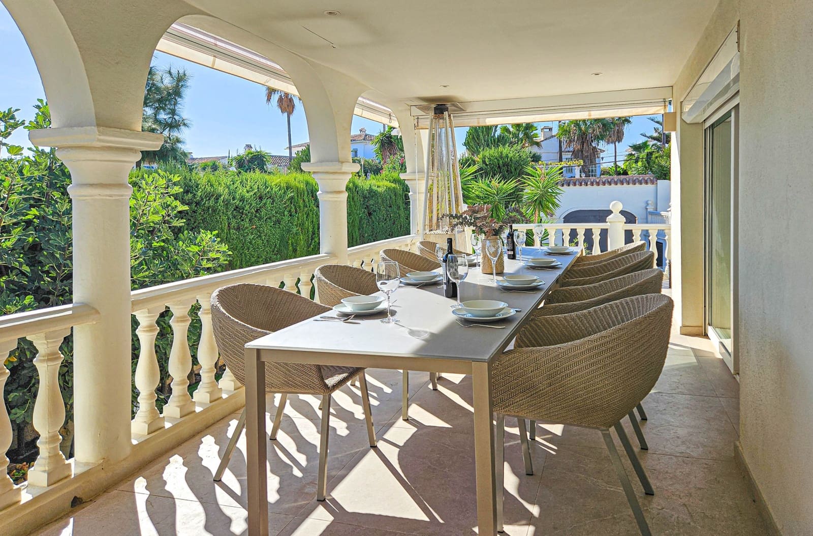 5 chambre Villa/Maison à vendre à El Faro avec piscine garage - 1 495 000 € (Ref: 9865257)