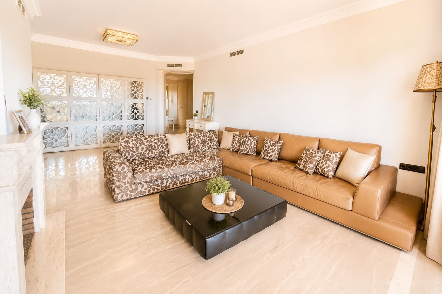 3 bedroom Apartment for sale in Marbella with pool garage - € 895,000 (Ref: 9873588)