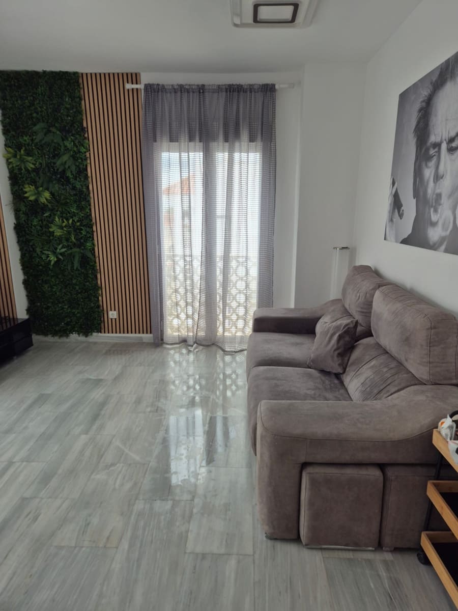 2 bedroom Apartment for sale in Torremolinos with pool garage - € 380,000 (Ref: 9873590)