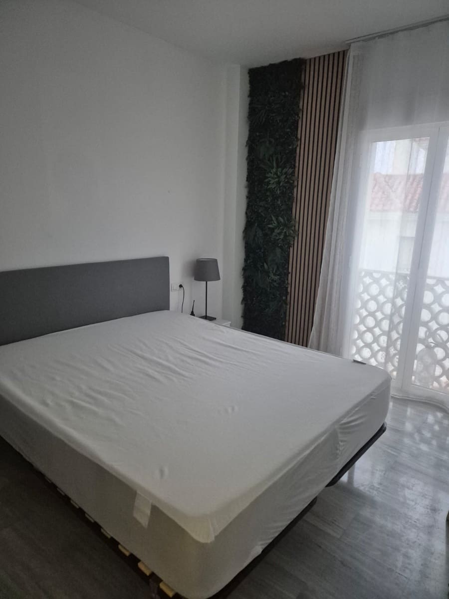 2 bedroom Apartment for sale in Torremolinos with pool garage - € 380,000 (Ref: 9873590)