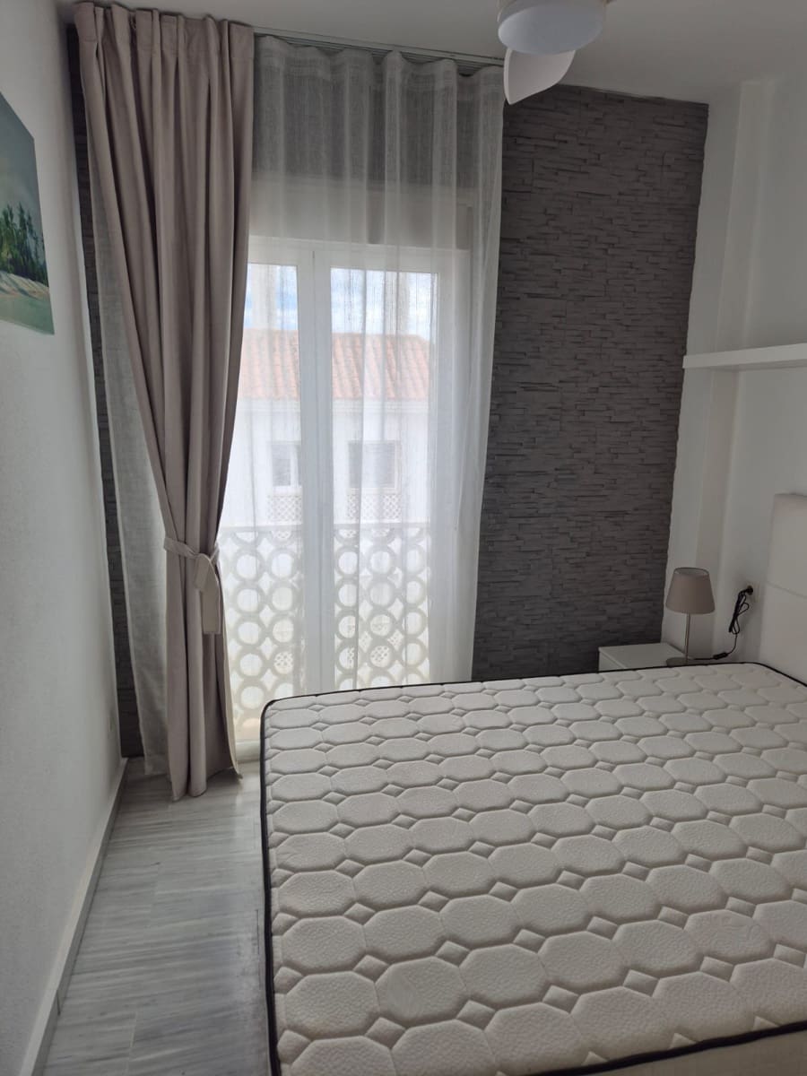 2 bedroom Apartment for sale in Torremolinos with pool garage - € 380,000 (Ref: 9873590)