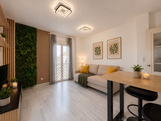 2 soverom Leilighet til salgs i Torremolinos med svømmebasseng garasje - € 350 000 (Ref: 9873590)
