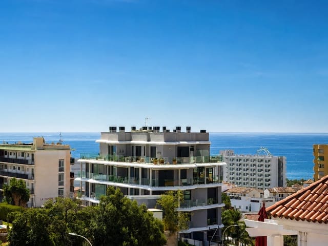 2 soverom Leilighet til salgs i Torremolinos med svømmebasseng garasje - € 350 000 (Ref: 9873590)